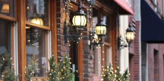 Ceny mieszkań nadal nieznacznie maleją