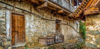 Pośrednictwo sprzedaży nieruchomości