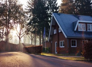 Wielkie obiekty z konstrukcji stalowych Wielkie obiekty z konstrukcji stalowych