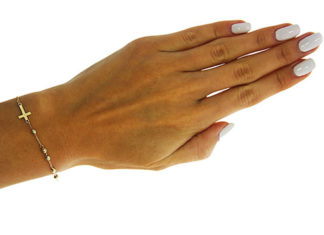 Bransoletki celebrytki złote – na co dzień, czy na okazję?