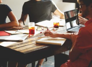 Jak obliczyć urlop?