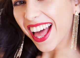 Co nakładać na twarz przed podkładem? Co nakładać na twarz przed podkładem?