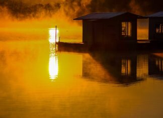 Jak używać mgiełki Samoopalającej?
