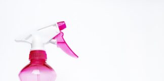 Dlaczego detergenty są lepsze od mydła?