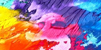 Jaki jest obraz widziany przez lupe?