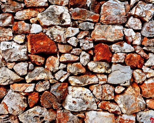 Jakie właściwości ma maska gipsowa w jaki sposób ją nakładamy?