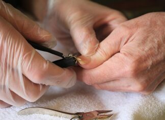 Jak się samemu obciąć? Jak się samemu obciąć?